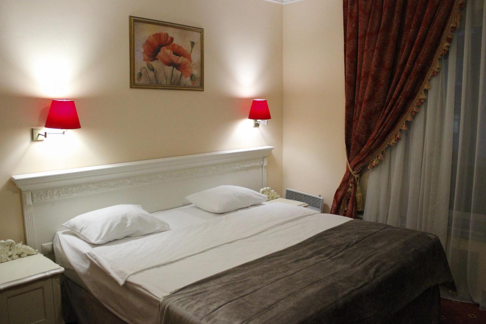 Royal City Hotel Kiev Bagian luar foto