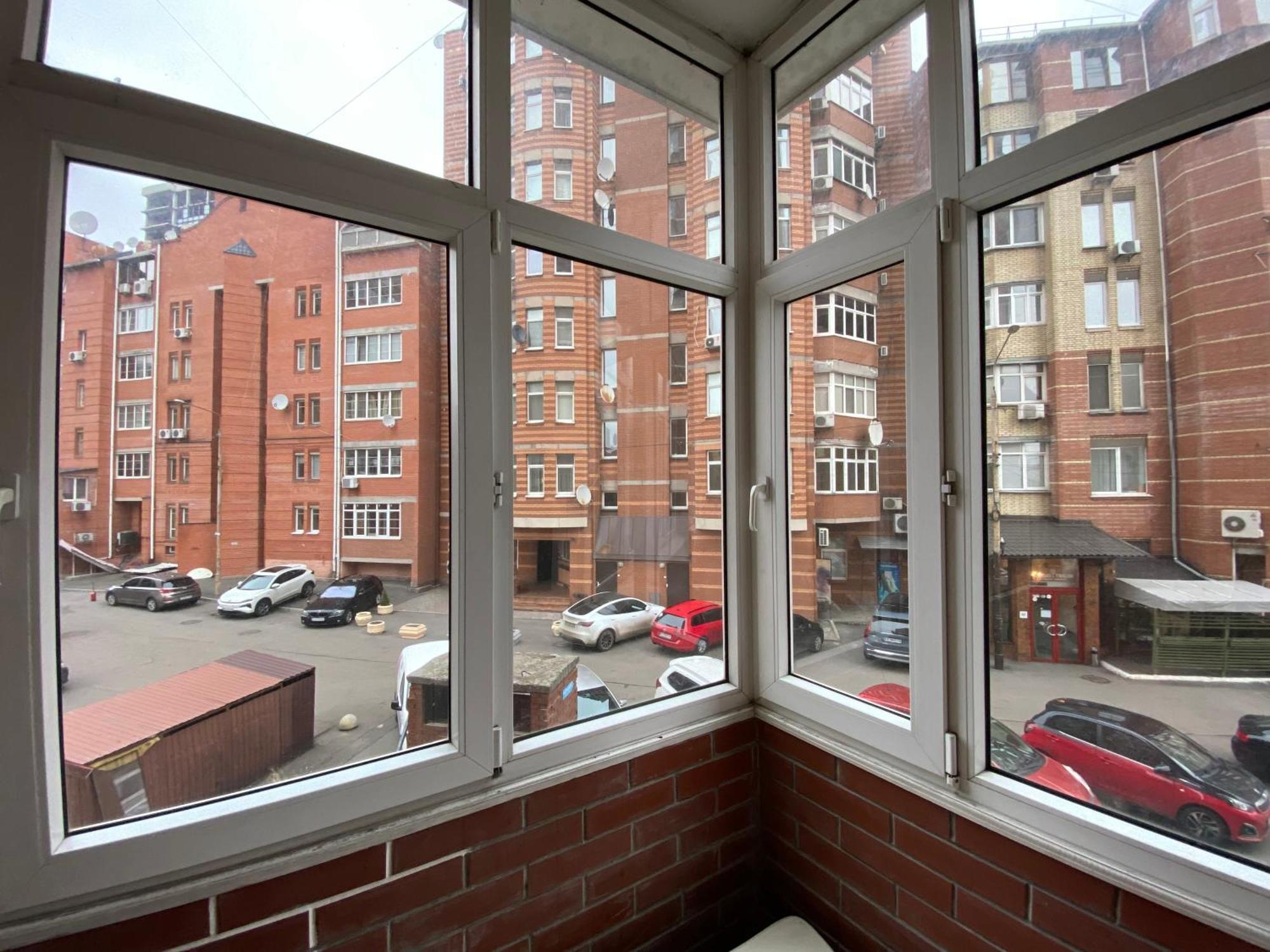 Royal City Hotel Kiev Bagian luar foto